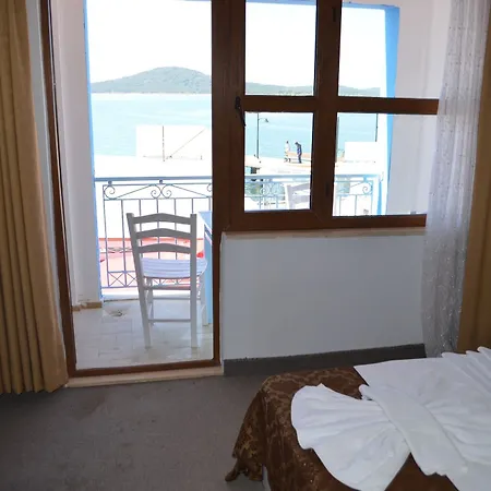 Poyraz Hotel Ayvalik